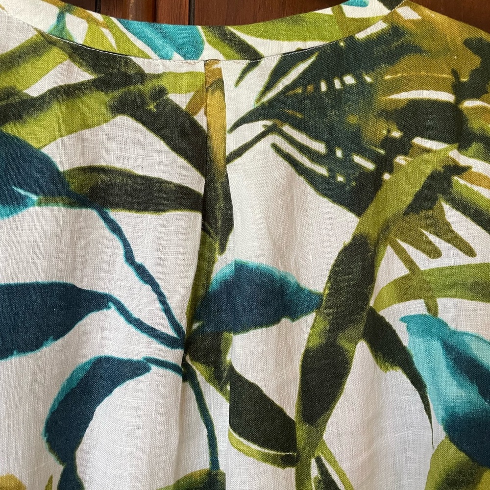 Chico’s Palm Print Linen Tunic - Picture 6 of 8